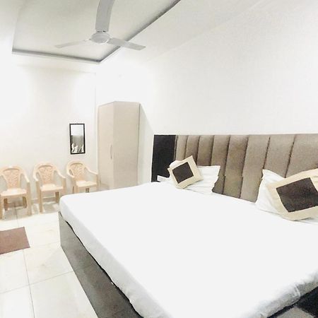 Hotel Green Apple בארילי מראה חיצוני תמונה