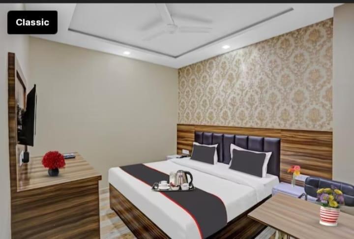 Hotel Green Apple בארילי מראה חיצוני תמונה